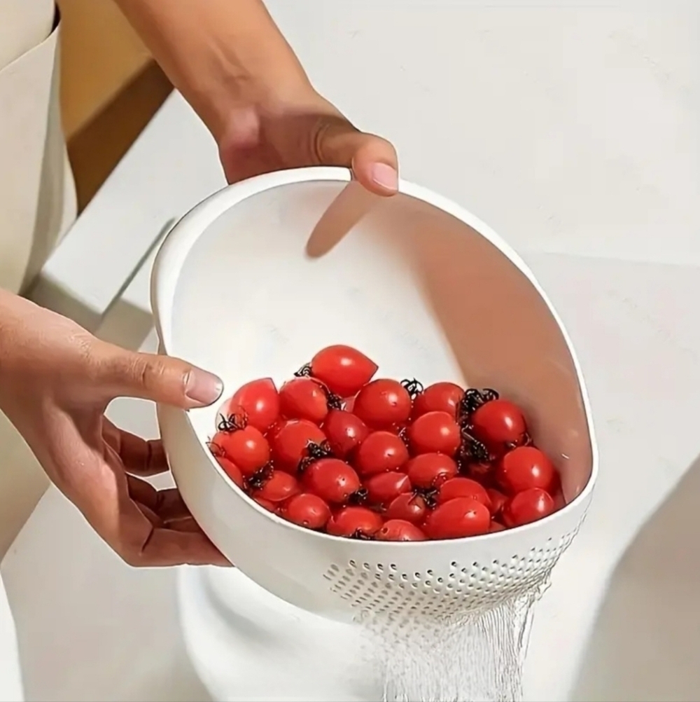 White Rinse Basin Sieve